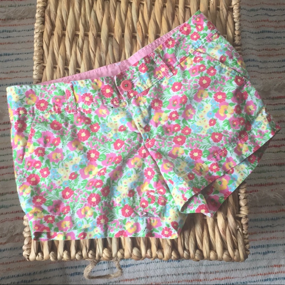 Lilly Pulitzer Floral Print Cotton Shorts Sz 2